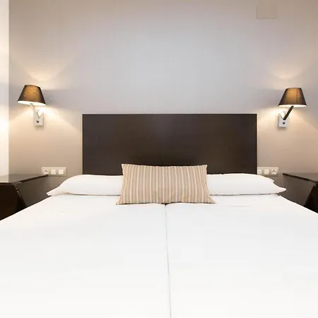 Apartamento En Edificio Capote, - Ideal Para Familias Apartment